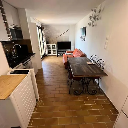Appartement Résidence Jardins D Azur B - T2 Dans Résidence Avec Piscine Dans Le Domaine De La Coudoulière Mae-1044