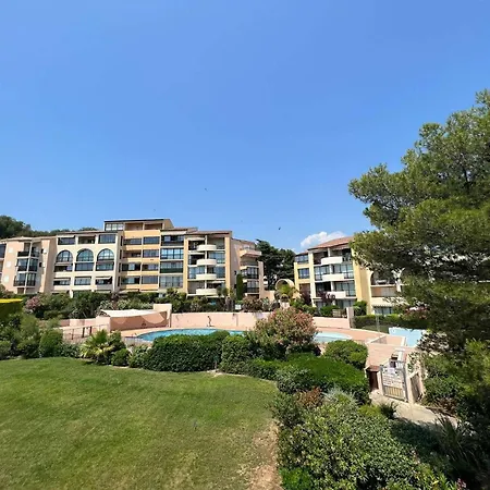 Jardins D Azur B - T2 Dans Avec Piscine Dans Le Domaine De La Coudouliere Mae-1044 *